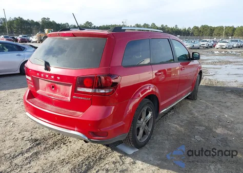 2017 Dodge Journey Crossroad Plus z USA, uszkodzony, nr VIN 3C4PDCGB6HT560387